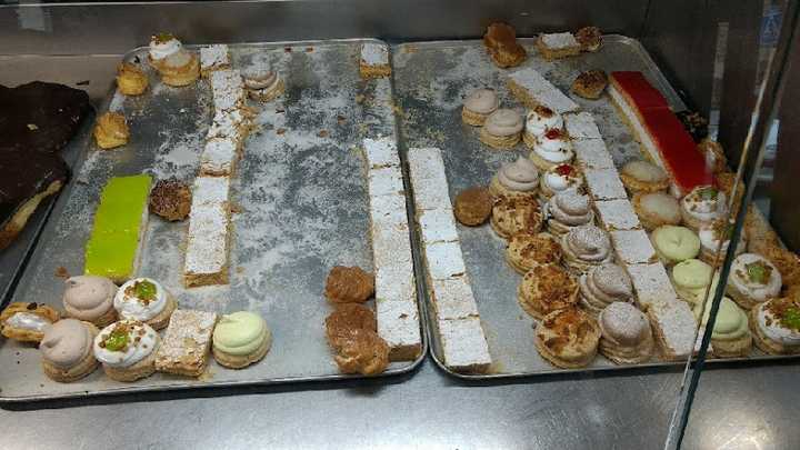 Fotografia tomada fuera de Cafetería Che 4 - Panadería en O Pedrouzo, A Coruña