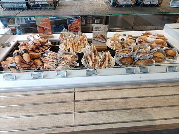 Fotografia tomada fuera de Airea Quintanapalla - restaurantes en Burgos, Burgos