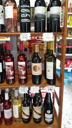 Fotografia tomada fuera de Sa Botiga - Grocery store en Biniali, Baleares