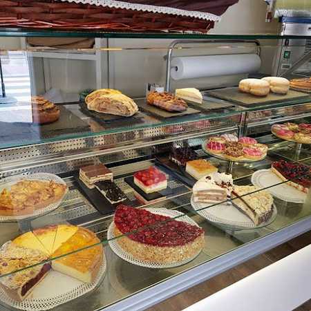 Fotografia tomada fuera de Cafetería Comedus - cafeterías en Dénia, Alicante