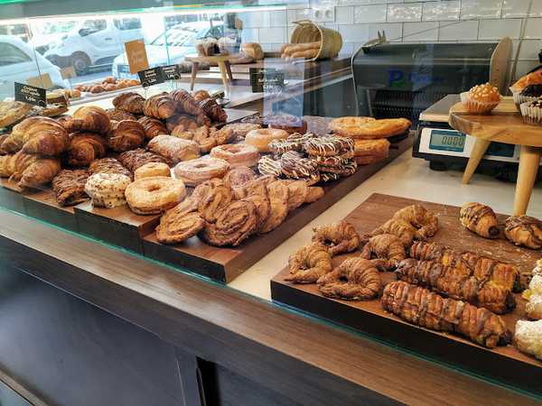 Fotografia tomada fuera de Santagloria Coffee & Bakery - cafeterías en Bilbao, Bizkaia