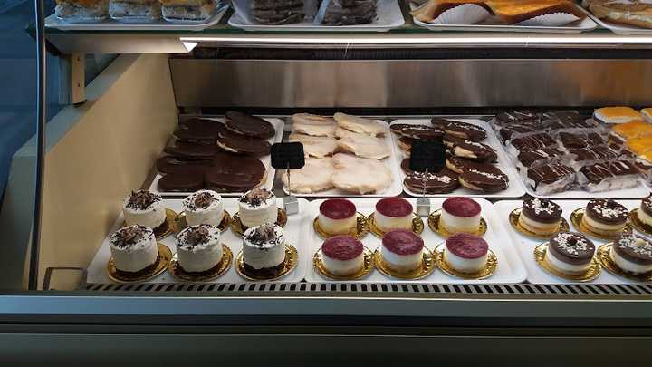 Fotografia tomada fuera de Cafetería Confitería Nuestra Sra. del Carmen - cafeterías en La Palma del Condado, Huelva