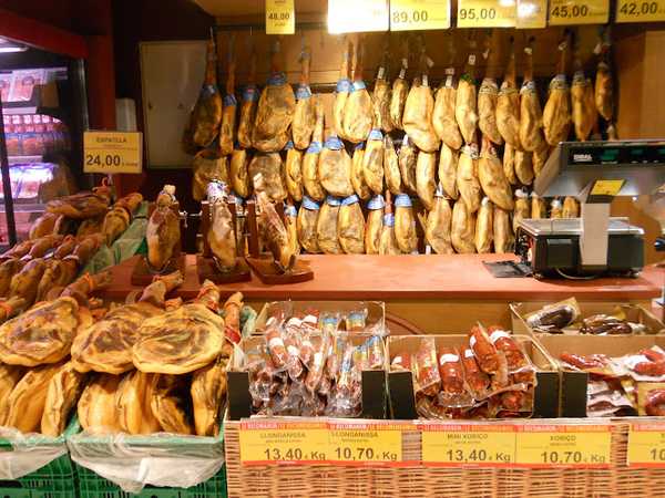 Fotografia tomada fuera de SPAR CALELLA - Supermercat en Calella, Barcelona