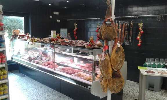 Fotografia tomada fuera de SPAR PALAU-SAVERDERA - Supermercat en Palau-saverdera, Girona