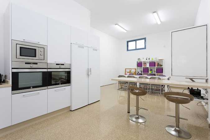 Fotografia tomada fuera de Sugar´s Nook Repostería Creativa - Pastelería en Córdoba, Córdoba