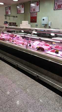 Fotografia tomada fuera de Supercor - Supermercado en León, León