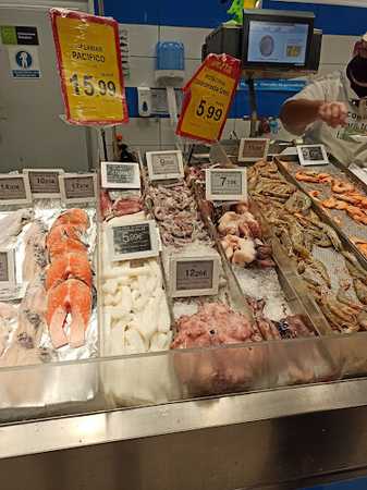Fotografia tomada fuera de SuperDino Cotillo - Supermercado en El Cotillo, Las Palmas