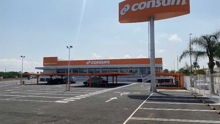 Fotografia tomada fuera de Supermercado Consum - Supermarket en El Verger, Alicante