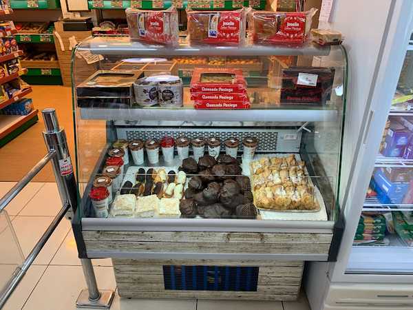 Fotografia tomada fuera de Supermercado Covirán - Supermercado en Bárcena de Cicero, Cantabria