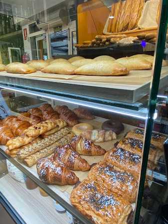 Fotografia tomada fuera de Supermercado Las Brisas - Supermercado en Dénia, Alicante
