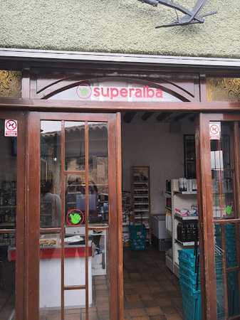 Fotografia tomada fuera de Supermercado Maemia Letur - Supermercado en Letur, Albacete