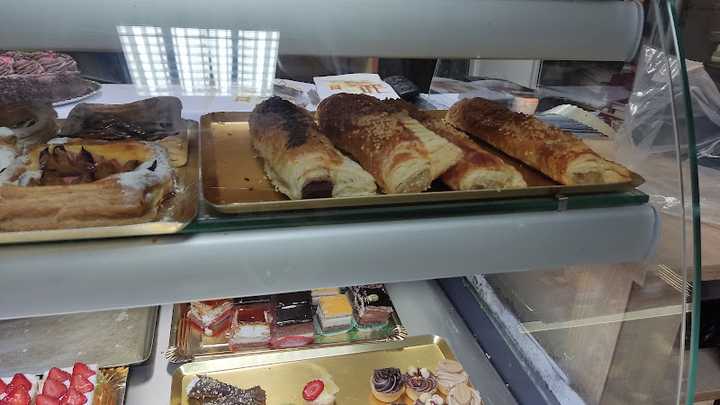 Fotografia tomada fuera de Supermercado Panadería Pastelería O Peto - Supermercado en Mazaricos, A Coruña