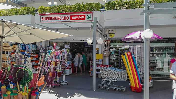 Fotografia tomada fuera de Supermercado Spar Illetes - Supermercat en ses Illetes, Baleares