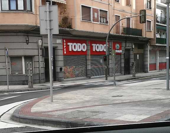 Fotografia tomada fuera de SUPERMERCADO TODOTODO HERNANI - Supermercado en Hernani, Gipuzkoa