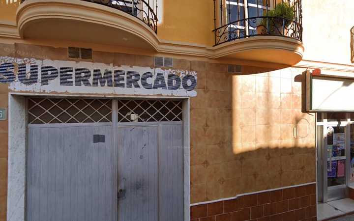 Fotografia tomada fuera de Supermercado Vicente - Tienda de alimentación en Beniarbeig, Alicante