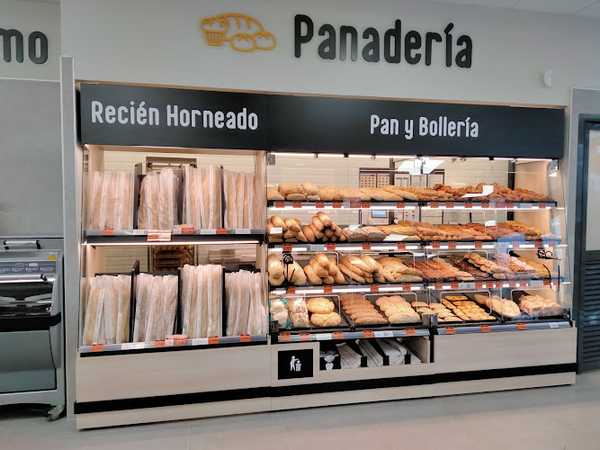 Fotografia tomada fuera de Supermercados Dia - Supermercado en Cartes, Cantabria