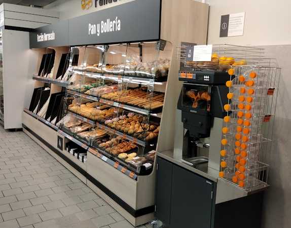 Fotografia tomada fuera de Supermercados Dia - Supermercado en Cáceres, Cáceres
