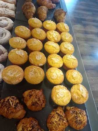 Fotografia tomada fuera de Cafeteria i Forn de Pa La Xica - cafeterías en Sant Joan de Vilatorrada, Barcelona