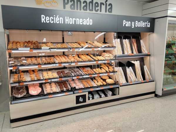 Fotografia tomada fuera de Supermercados Dia - Supermercado en Azuaga, Badajoz