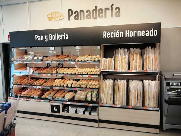 Fotografia tomada fuera de Supermercados Dia - Supermercado en La Carlota, Córdoba