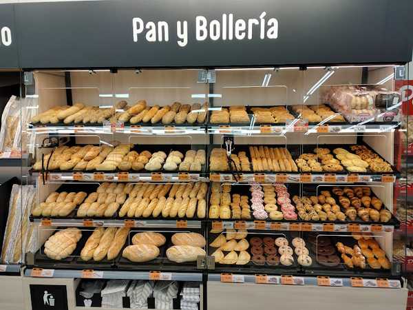 Fotografia tomada fuera de Supermercados Dia - Supermercado en Bujalance, Córdoba