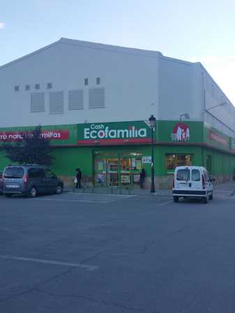 Fotografia tomada fuera de Supermercados Ecofamilia - Supermercado en Pedro Muñoz, Ciudad Real