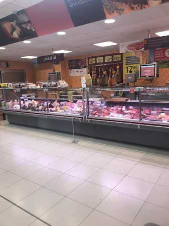 Fotografia tomada fuera de Supermercat Consum - Supermercat en Girona, Girona