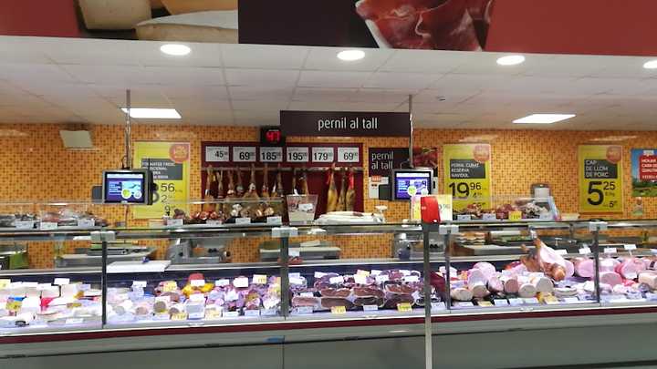Fotografia tomada fuera de Supermercat Consum - Supermercat en Mollet del Vallès, Barcelona