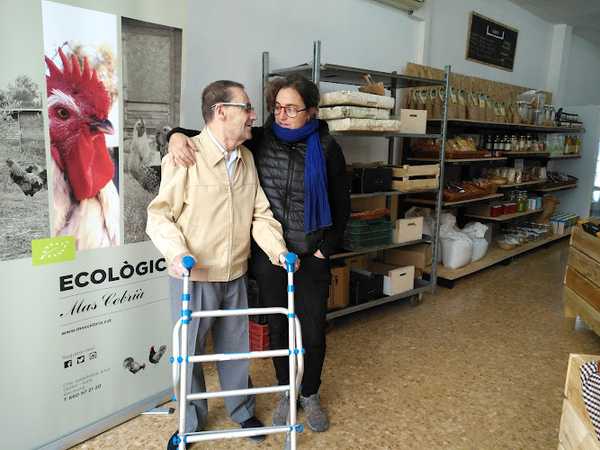 Fotografia tomada fuera de Supermercats Charter - Supermercat en Súria, Barcelona
