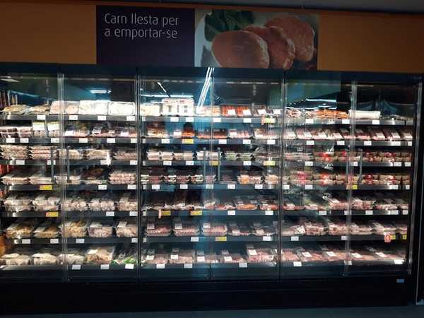 Fotografia tomada fuera de Supermercats Charter - Supermercat en Mollet del Vallès, Barcelona