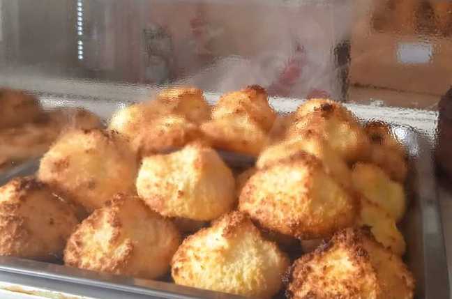 Fotografia tomada fuera de Tahona Ason - Panadería en Limpias, Cantabria