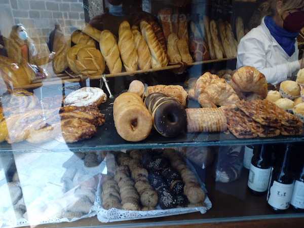 Fotografia tomada fuera de Tahona Don Pan - Panadería en Ávila, Ávila