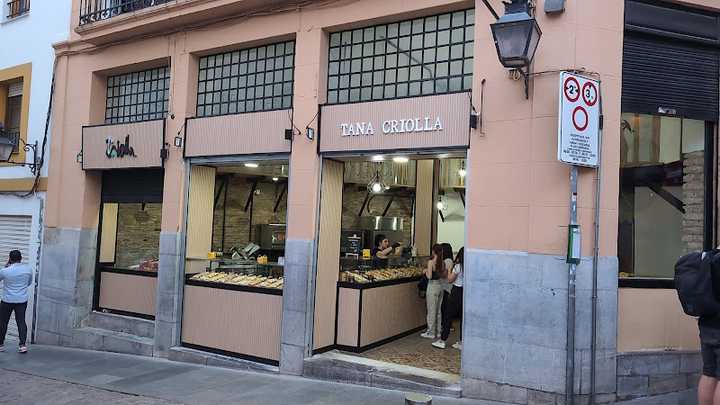 Fotografia tomada fuera de Tana Criolla - Bakery en Córdoba, Córdoba