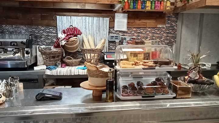 Fotografia tomada fuera de Tetuán - café حلويات تطوان - cafeterías en Montornès del Vallès, Barcelona