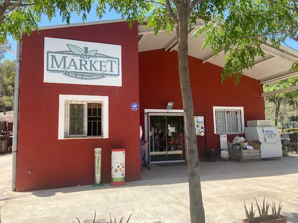 Fotografia tomada fuera de The Market - Sol de Mallorca - Supermercat en Sol de Mallorca, Baleares