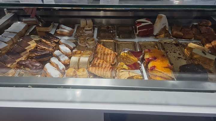 Fotografia tomada fuera de Tomas Pan & Café - cafeterías en Alhendín, Granada
