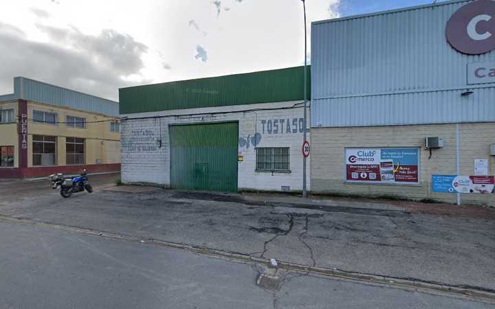 Fotografia tomada fuera de Tostasol - Tienda de golosinas en Navalmoral de la Mata, Cáceres