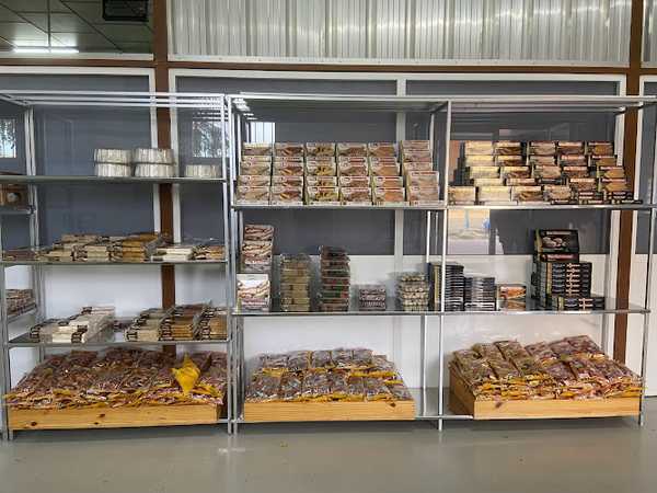 Fotografia tomada fuera de Turrones DosHermanos - Fábrica de chocolate en Castuera, Badajoz