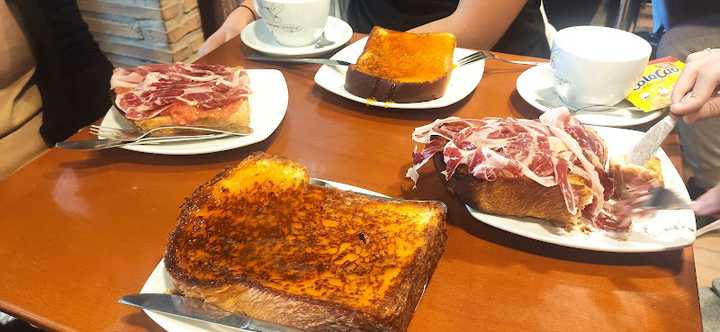 Fotografia tomada fuera de Txintxu Gozotegia - Panadería en Azpeitia, Gipuzkoa