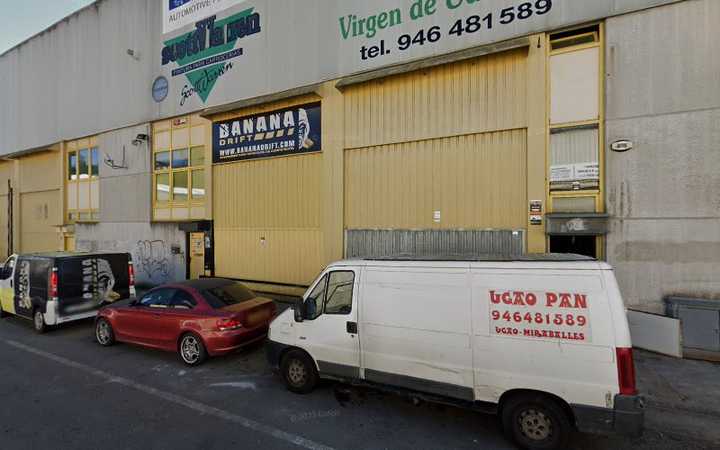 Fotografia tomada fuera de Ugaupan - Panadería en Ugao-Miraballes, Bizkaia