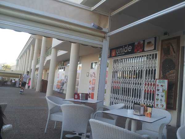 Fotografia tomada fuera de unide supermercados - Supermercado en Altea, Alicante