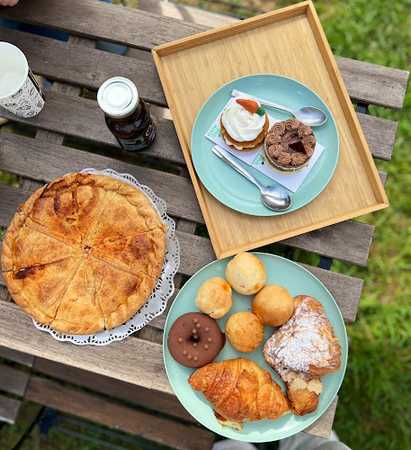 Fotografia tomada fuera de Verde Menta - Pastelería en Villaviciosa, Asturias