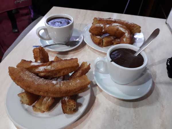 Fotografia tomada fuera de Xurreria & Creperia Pepa - Churrería en Esplugues de Llobregat, Barcelona
