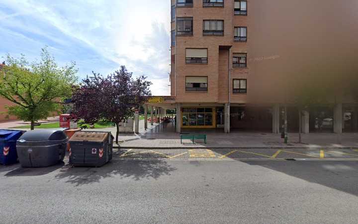 Fotografia tomada fuera de Yogui - Panadería en Burgos, Burgos