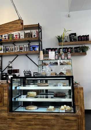 Fotografia tomada fuera de Zeri’s Specialty Coffee - Cafetería de Especialidad - cafeterías en Cáceres, Cáceres