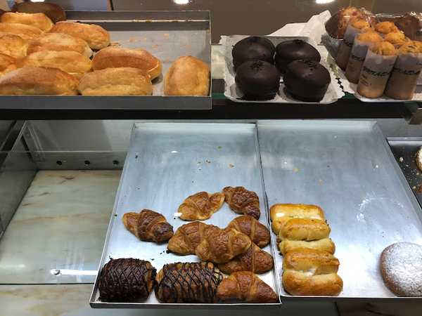 Fotografia tomada fuera de Zurikaldai Neguri - Pastelería en Algorta, Bizkaia