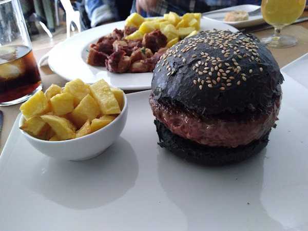 Fotografia tomada fuera de Cafetería Sala Cinco CB - cafeterías en Cuenca, Cuenca