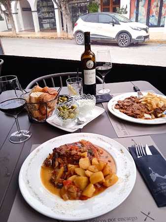 Fotografia tomada fuera de Cafeteria Sant Francesc - Cafeteria en Sant Francesc Xavier, Baleares