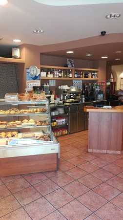 Fotografia tomada fuera de Cafeteria Sant Isidori - Pastisseria en Balaguer, Lleida