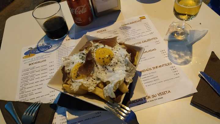 Fotografia tomada fuera de Cafetería tapería Havannah - cafeterías en Dénia, Alicante